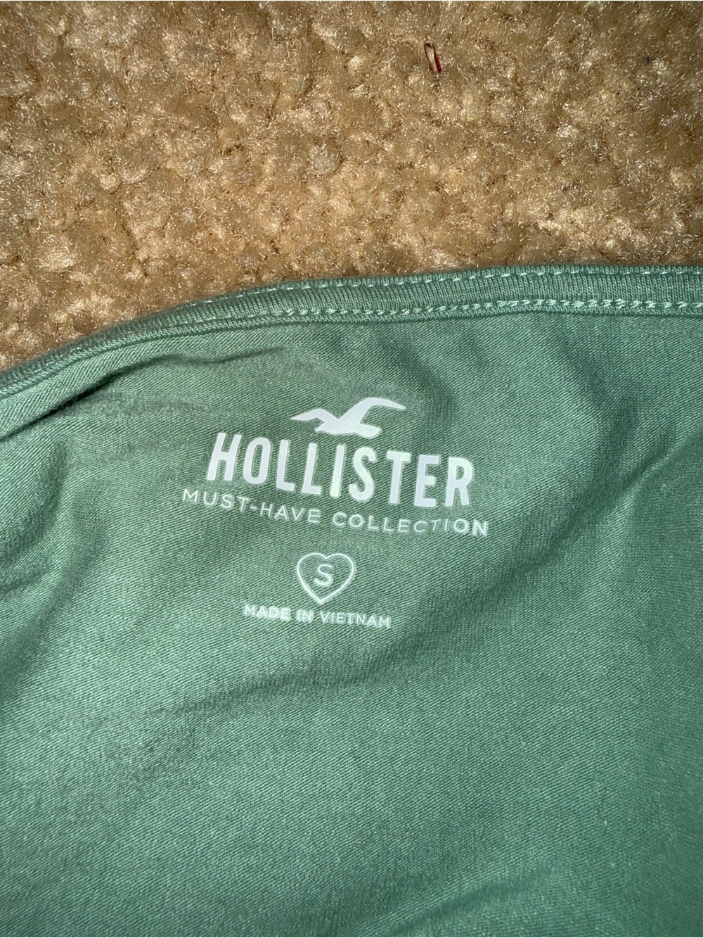 Hollister Sage Green Ruched Bust Cropped Tank - Picture 2 of 2